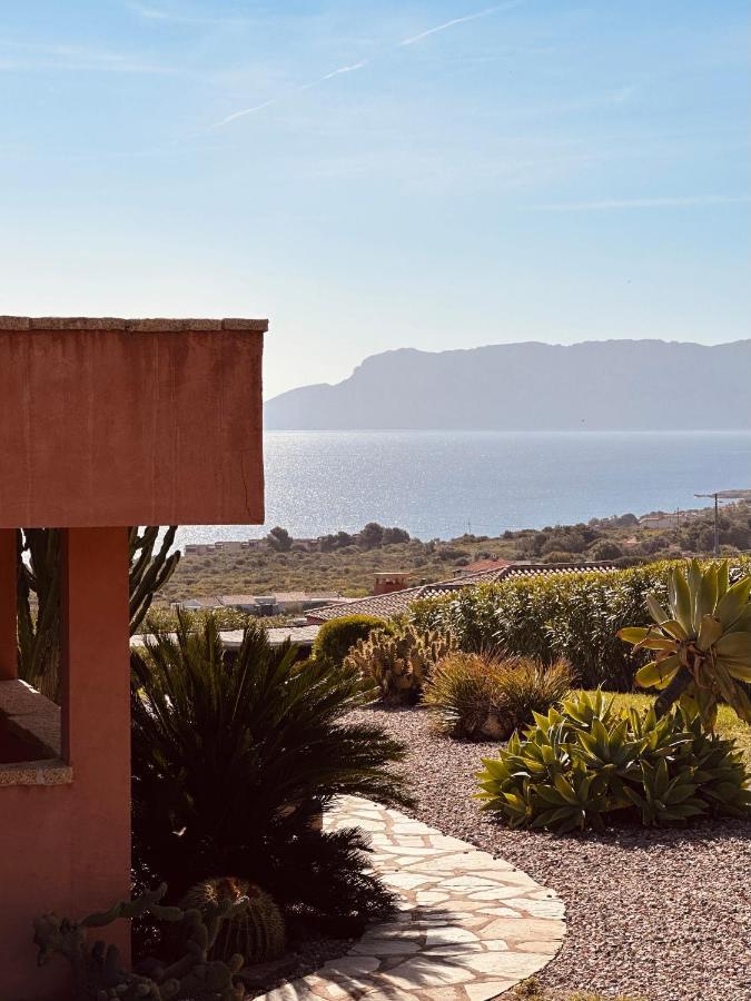 Villa A Golfo Aranci Con Vista Su Tavolara Marinella  Buitenkant foto