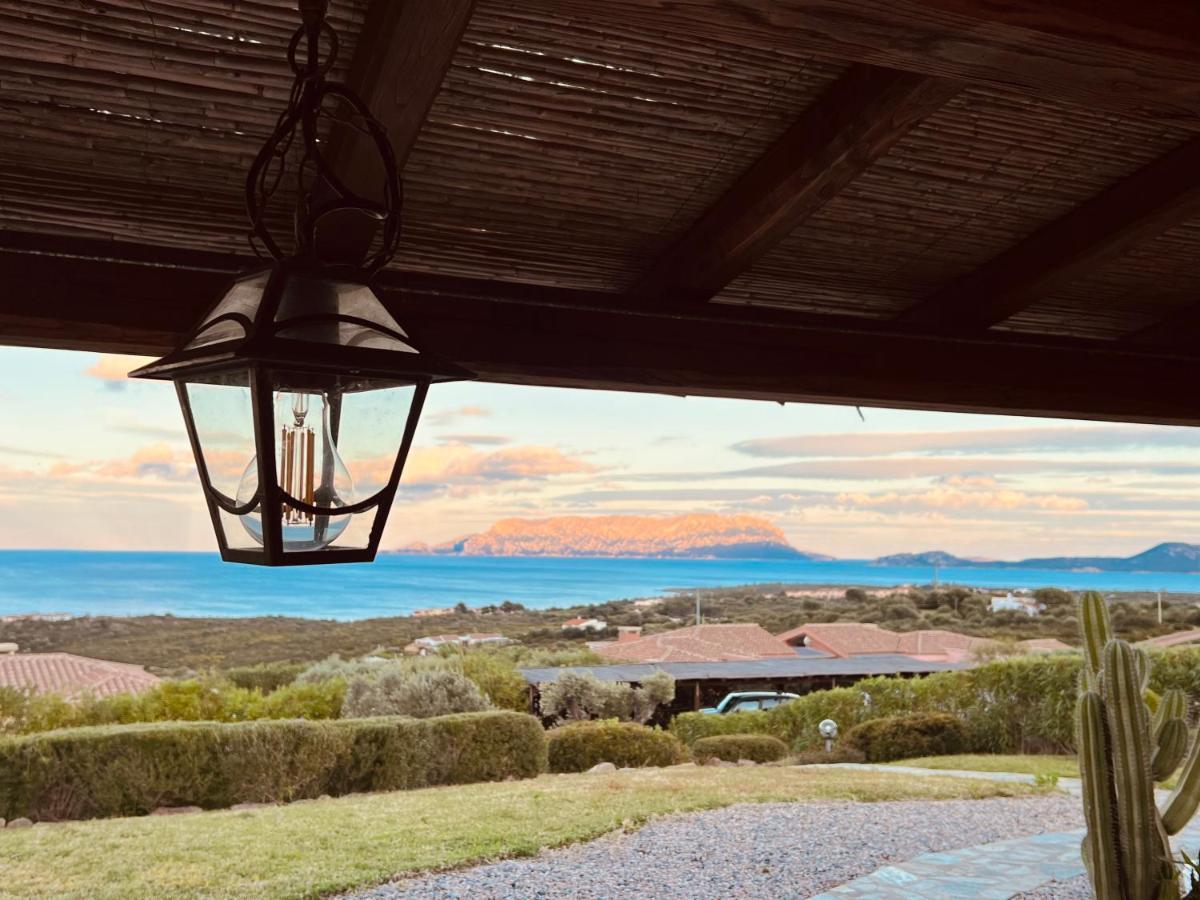 Villa A Golfo Aranci Con Vista Su Tavolara Marinella  Buitenkant foto
